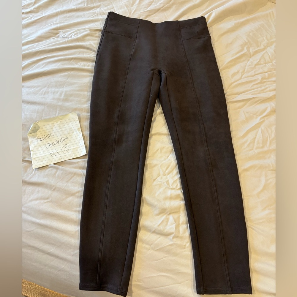 🌟 NWOT SPANX Suede Leggings in Cocoa